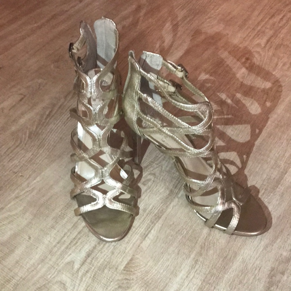 Vince Camuto heels